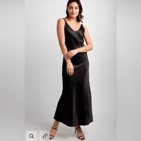 Sophie Grace Sita Bias Cut Dress - Picture 1 of 9